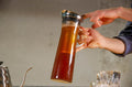 Cold Brew: Macht kalter Kaffee wirklich schön?
