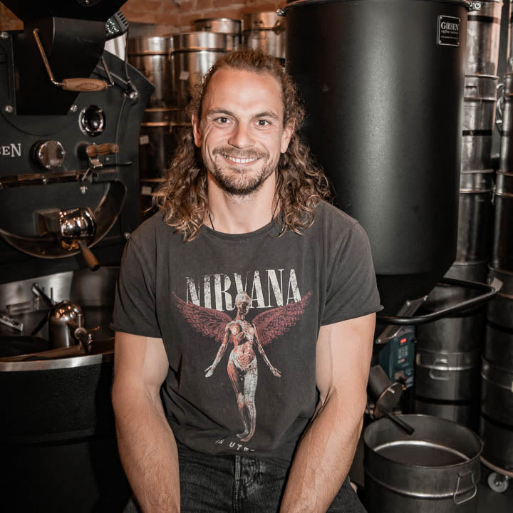 Unser Lucas beim Rösten